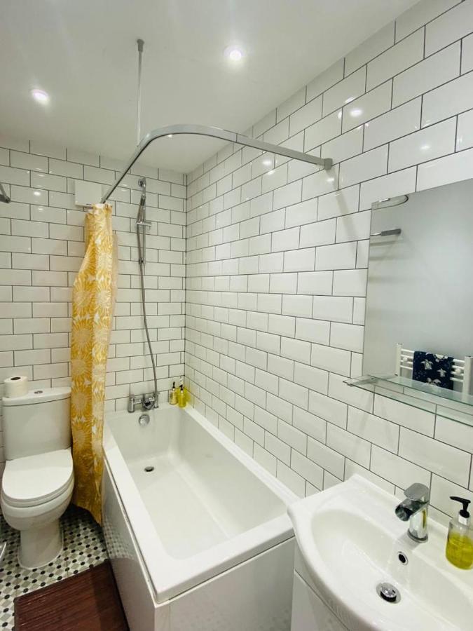 הייסטינגס Unique Sea View Apartment מראה חיצוני תמונה